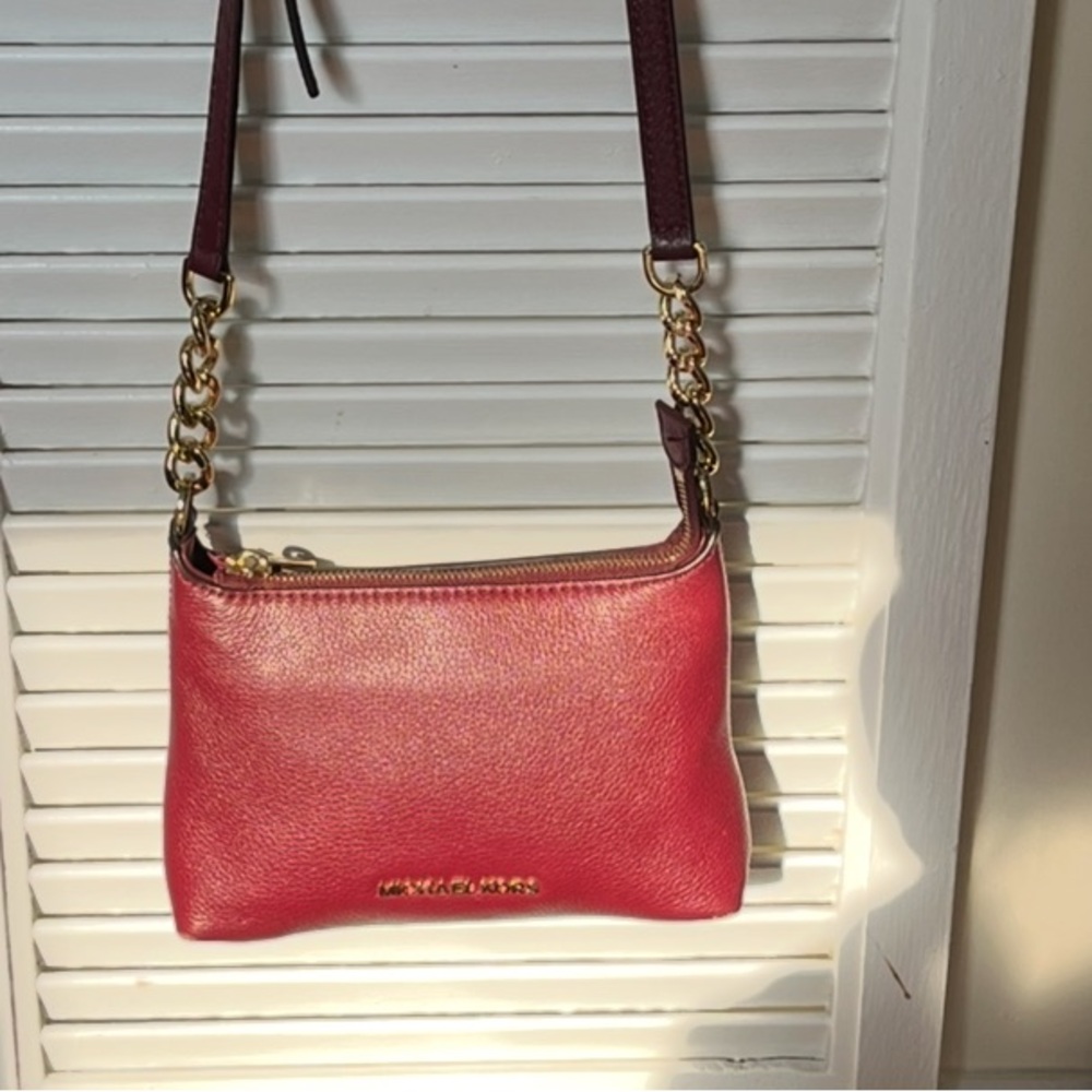Michael Kors Dark Red Crossbody Bag with secure closure and lots of compartments - Picture 11 of 14